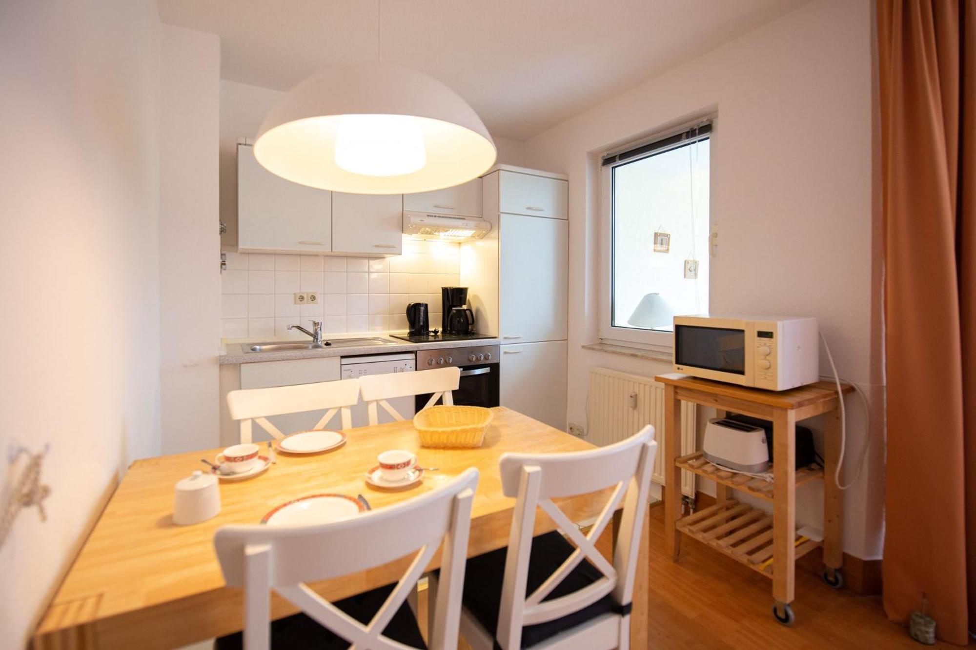 Ferienwohnung Sanddorn - Strandhaus Lobbe Exterior photo