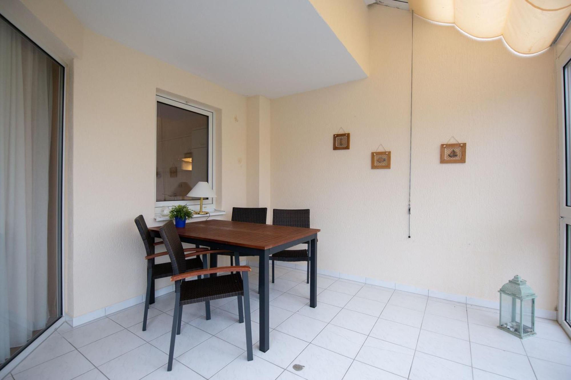 Ferienwohnung Sanddorn - Strandhaus Lobbe Exterior photo