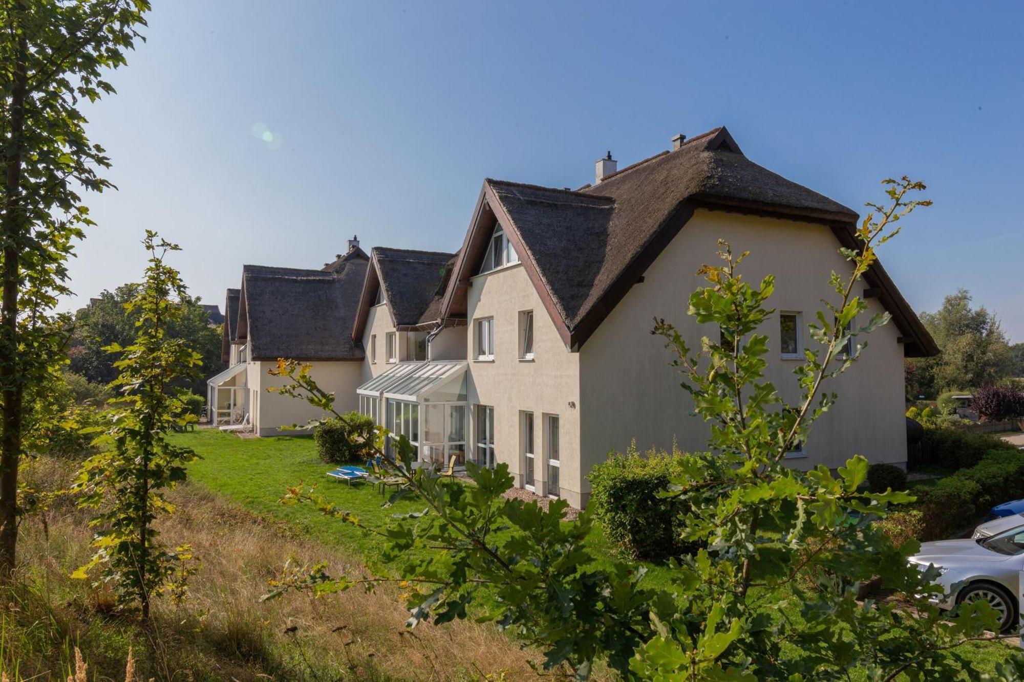 Ferienwohnung Sanddorn - Strandhaus Lobbe Exterior photo